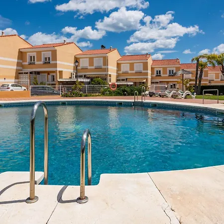 Del Golf 27 Holiday home *